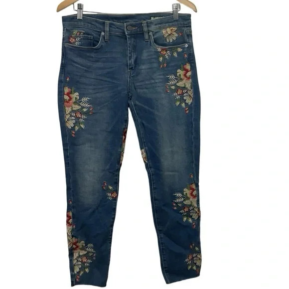 Blank NYC Floral Embroidered Blue Jeans Size 29 - Picture 1 of 13
